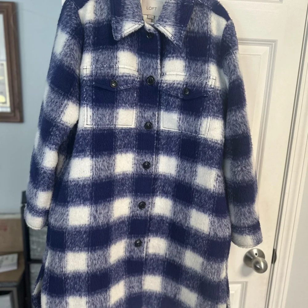 LOFT Purple and White Winter Jacket with Plaid Pattern - Picture 1 of 6